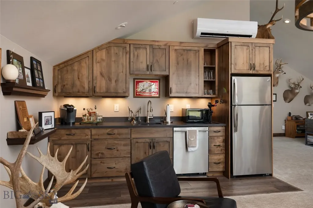 546 Naya Nuki Drive Bozeman MT 59715