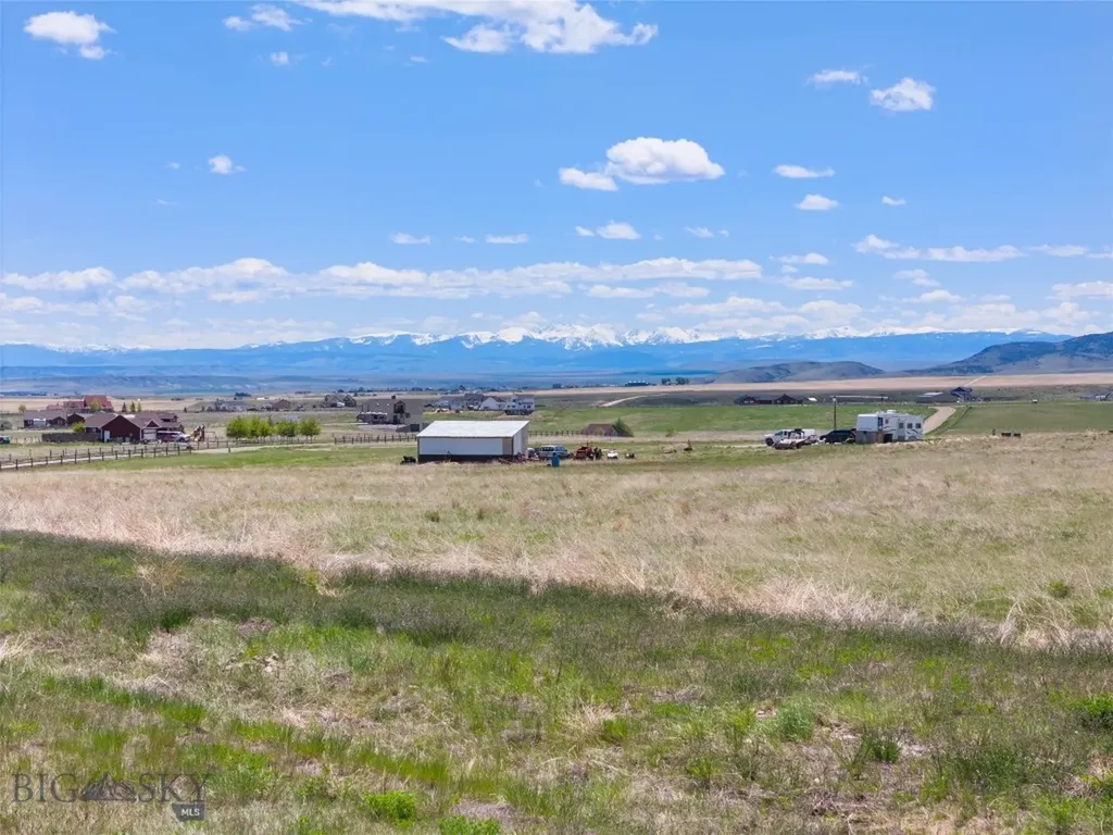 13 Beargrass Trail Three Forks MT 59752