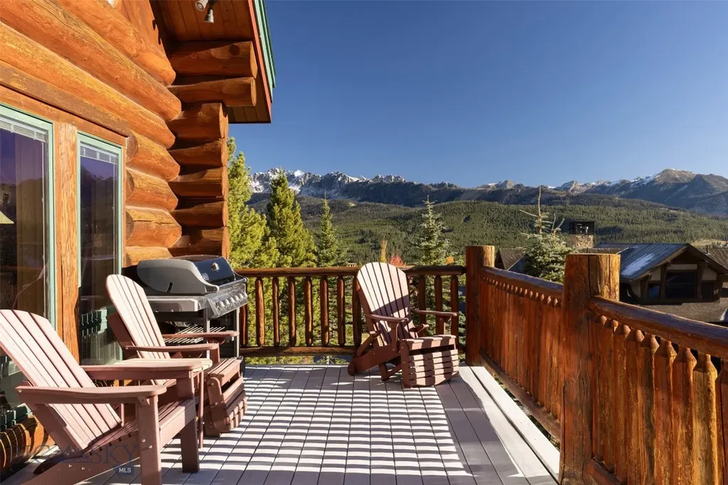 18 Half Hitch Big Sky MT 59716