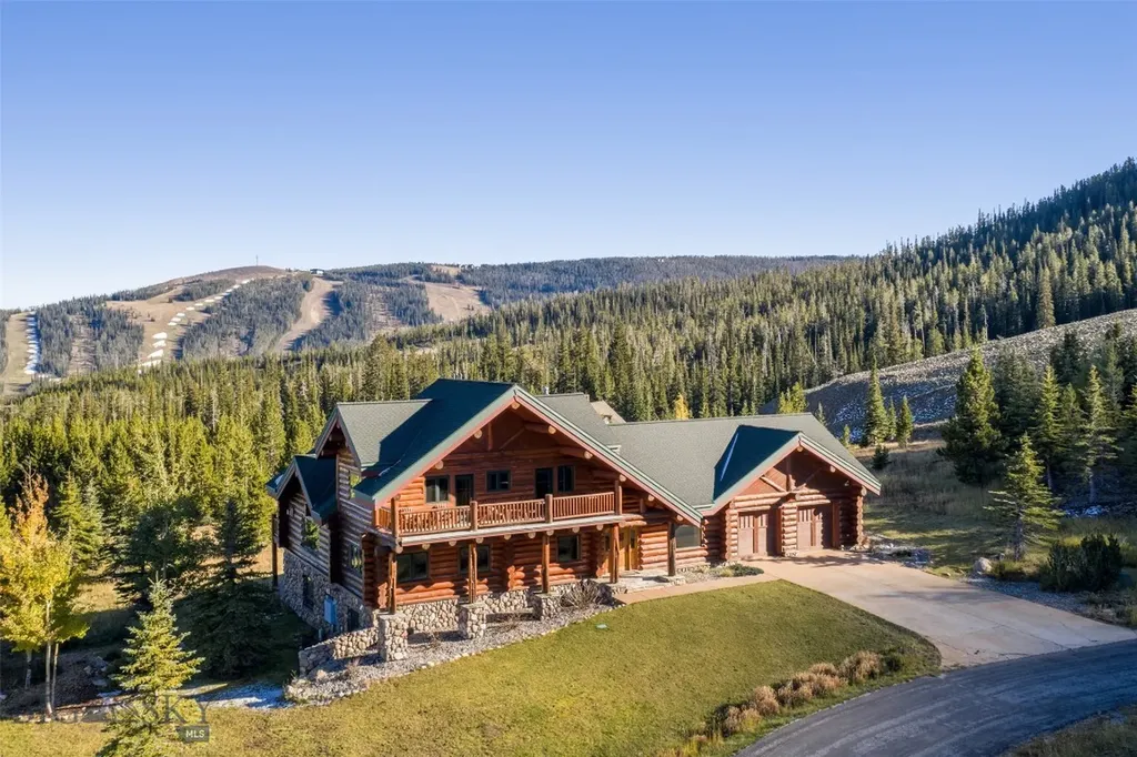 18 Half Hitch Big Sky MT 59716