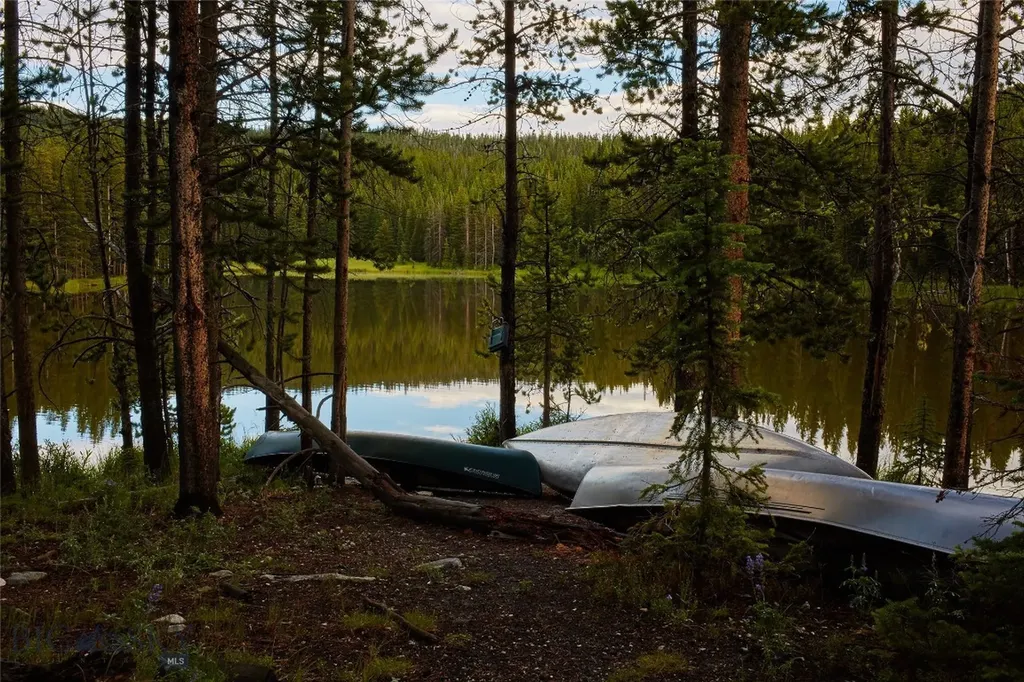 Tbd Ulery's Lakes Road - Lot 13a Big Sky MT 59716