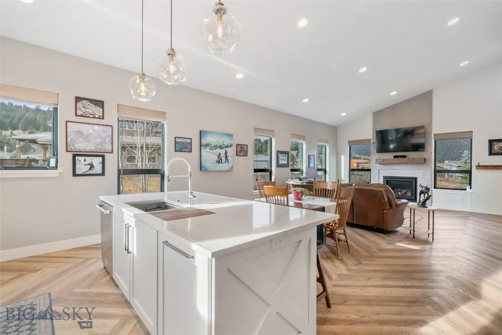 30 Whitefish Drive Big Sky MT 59716