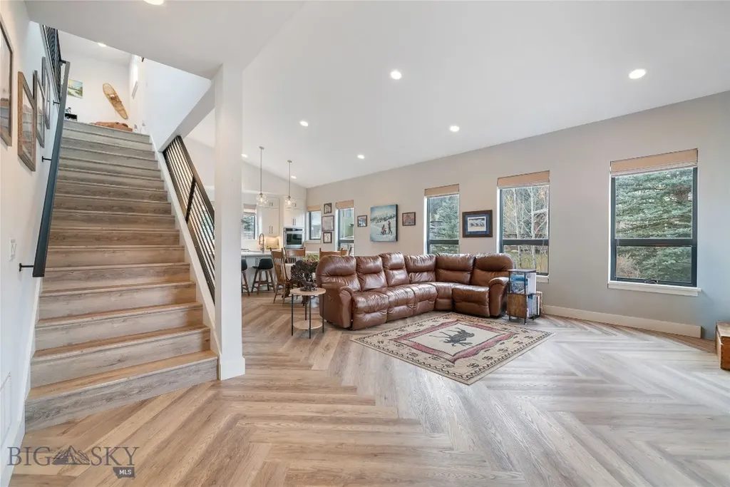 30 Whitefish Drive Big Sky MT 59716