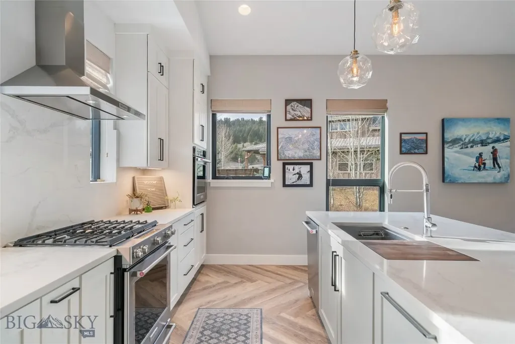 30 Whitefish Drive Big Sky MT 59716