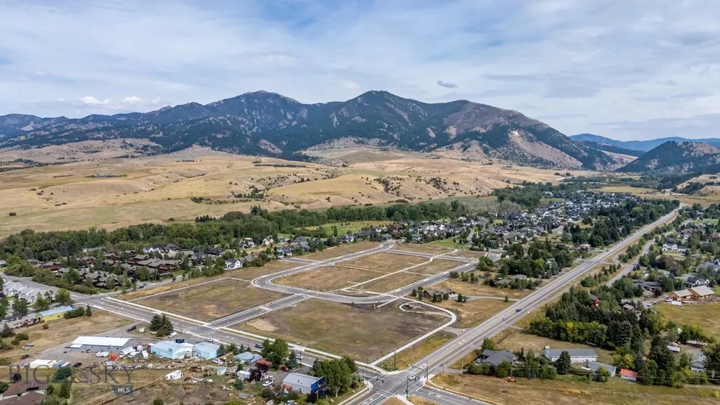Tbd Canyon Gate/lucy Lane Boulevard Bozeman MT 59715