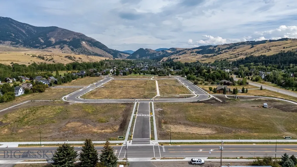 Tbd Canyon Gate/lucy Lane Boulevard Bozeman MT 59715