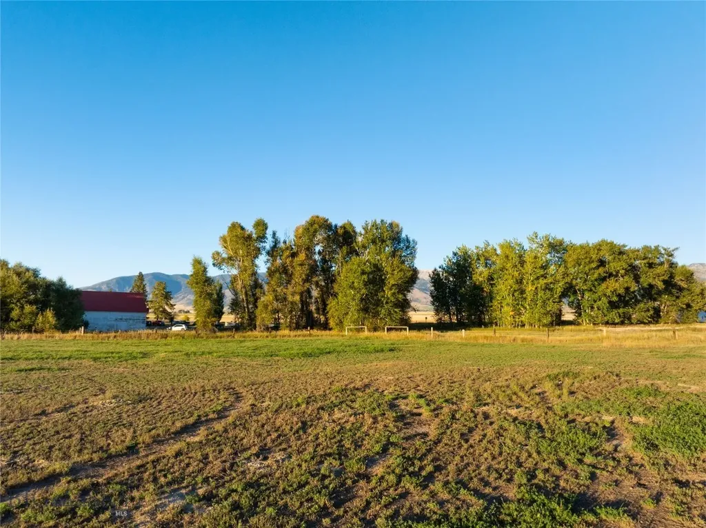 Lot 5 Penwell Bridge Farm Belgrade MT 59714