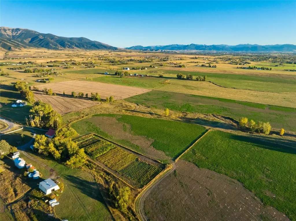 Lot 5 Penwell Bridge Farm Belgrade MT 59714