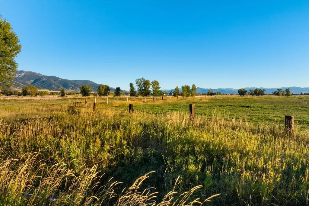 Lot 5 Penwell Bridge Farm Belgrade MT 59714