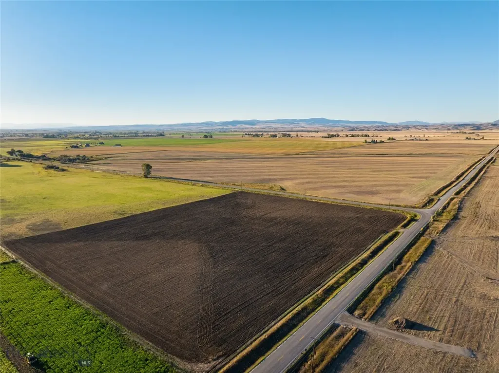 Lot 3 Penwell Bridge Farm Belgrade MT 59714