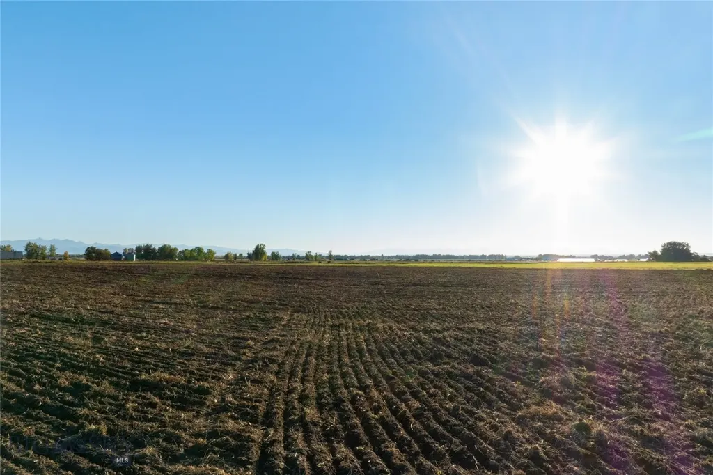 Lot 3 Penwell Bridge Farm Belgrade MT 59714