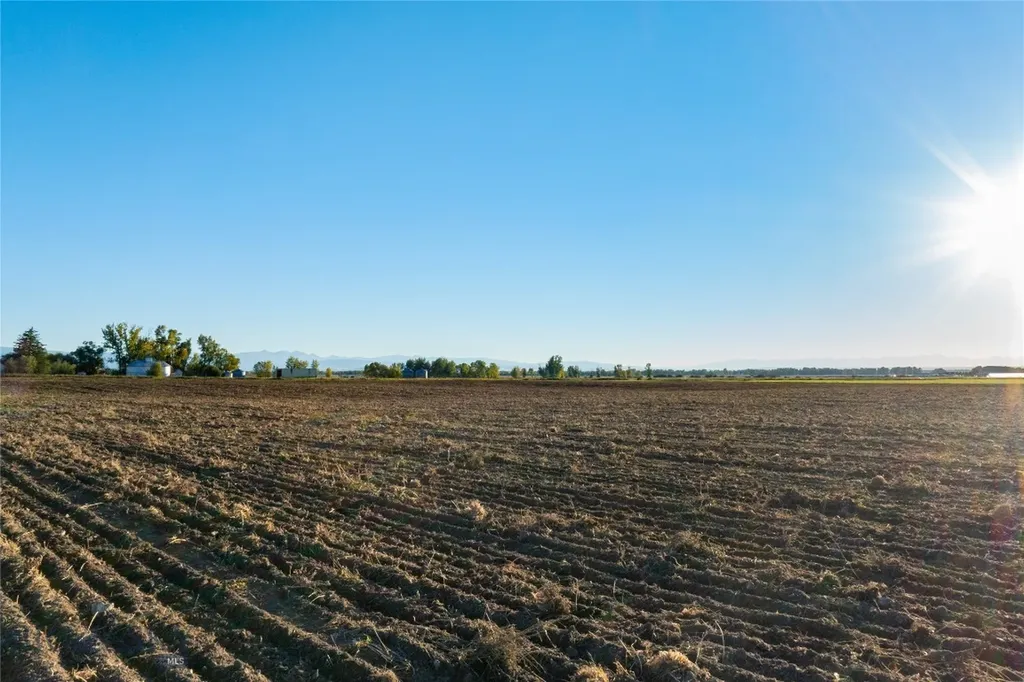 Lot 2 Penwell Bridge Farm Belgrade MT 59714