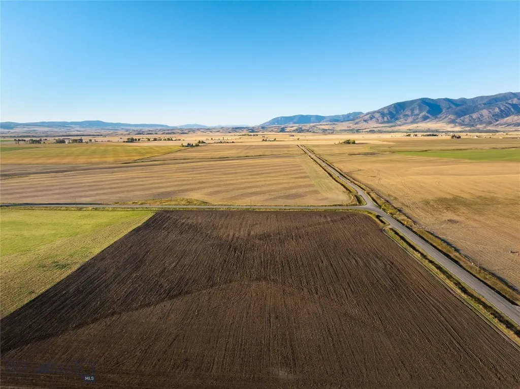 Lot 2 Penwell Bridge Farm Belgrade MT 59714