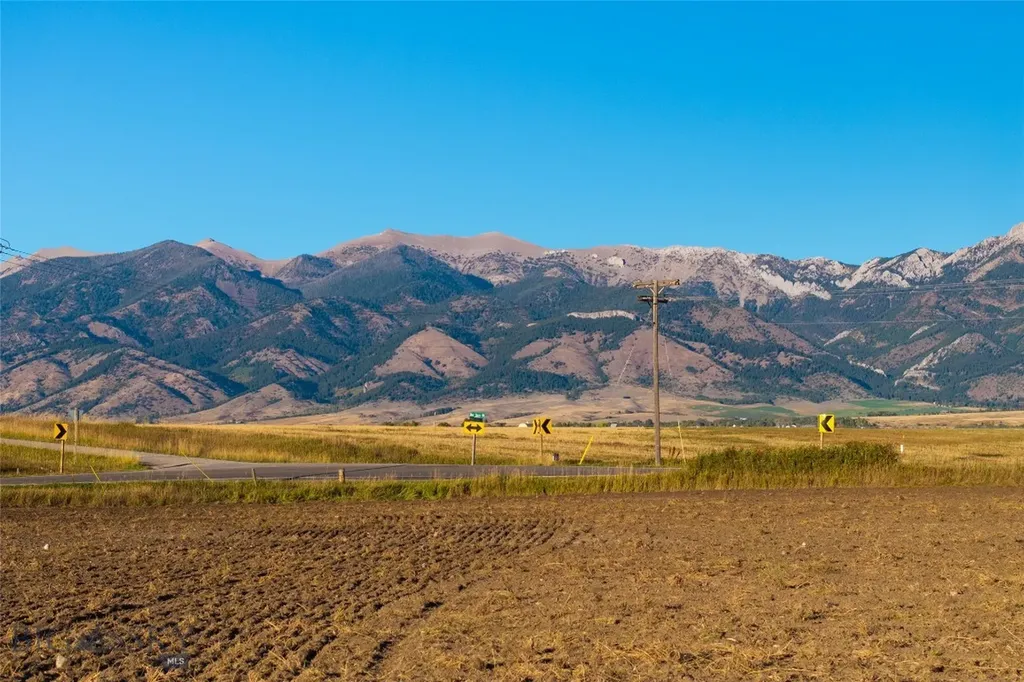 Lot 2 Penwell Bridge Farm Belgrade MT 59714