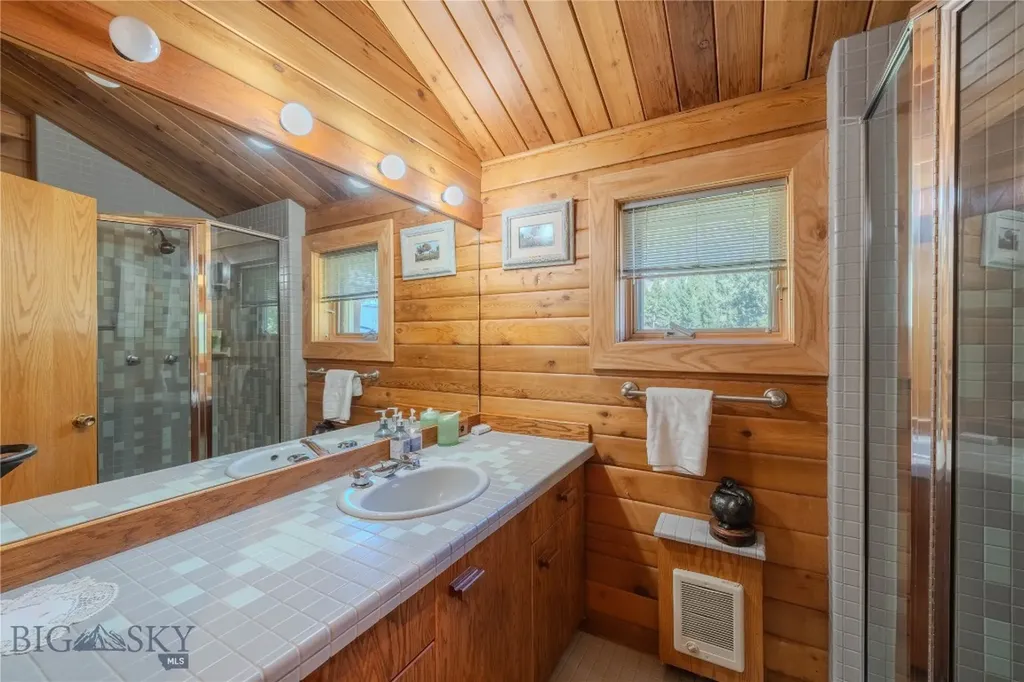 170 Loop Lane West Yellowstone MT 59758