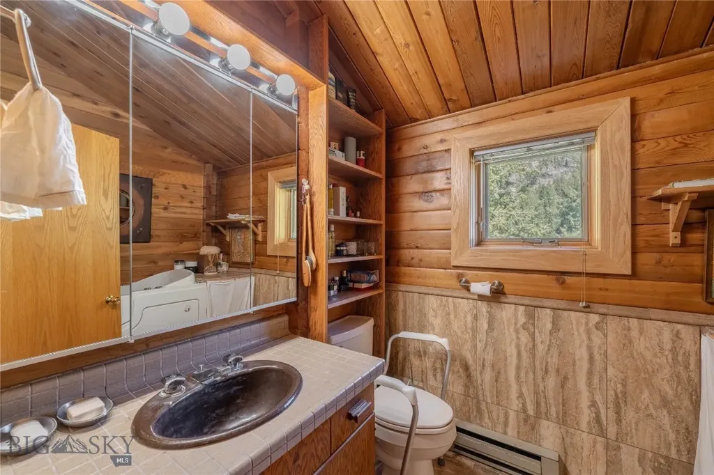 170 Loop Lane West Yellowstone MT 59758