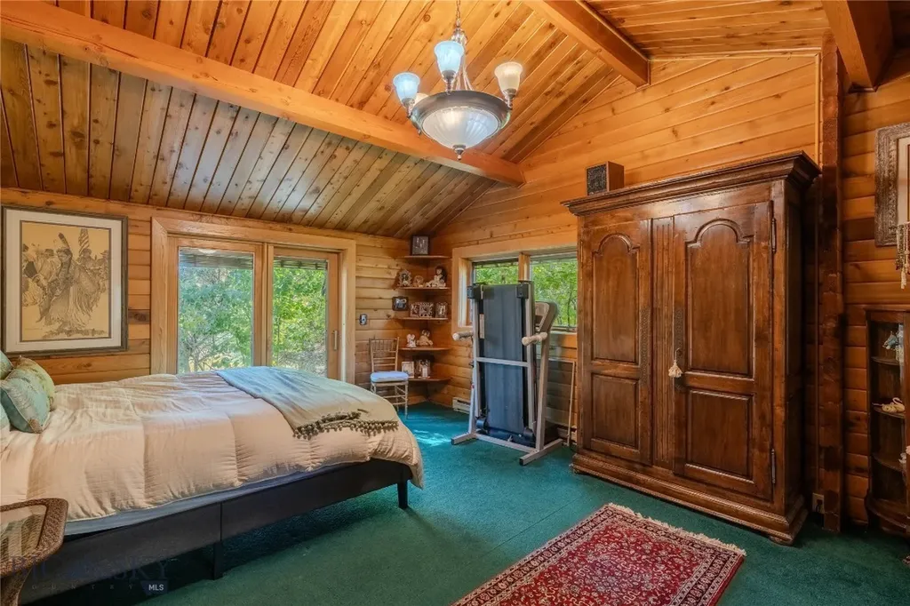 170 Loop Lane West Yellowstone MT 59758