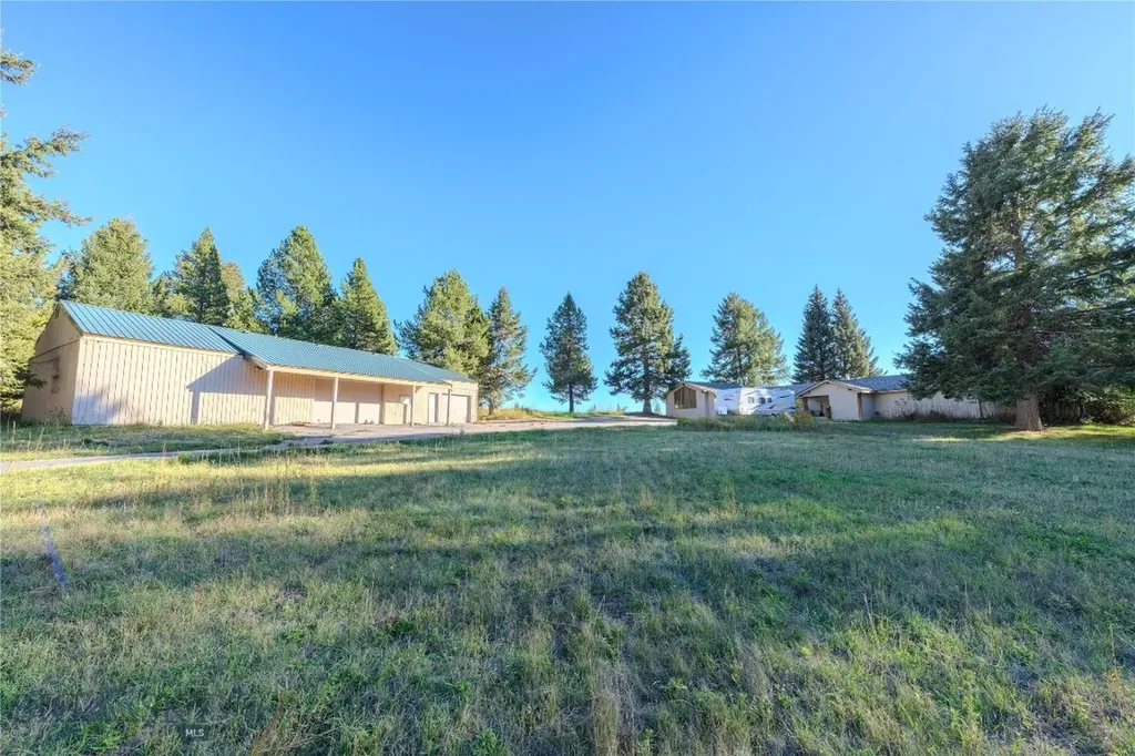 170 Loop Lane West Yellowstone MT 59758
