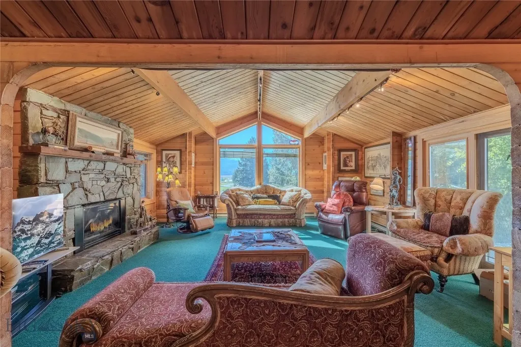 170 Loop Lane West Yellowstone MT 59758