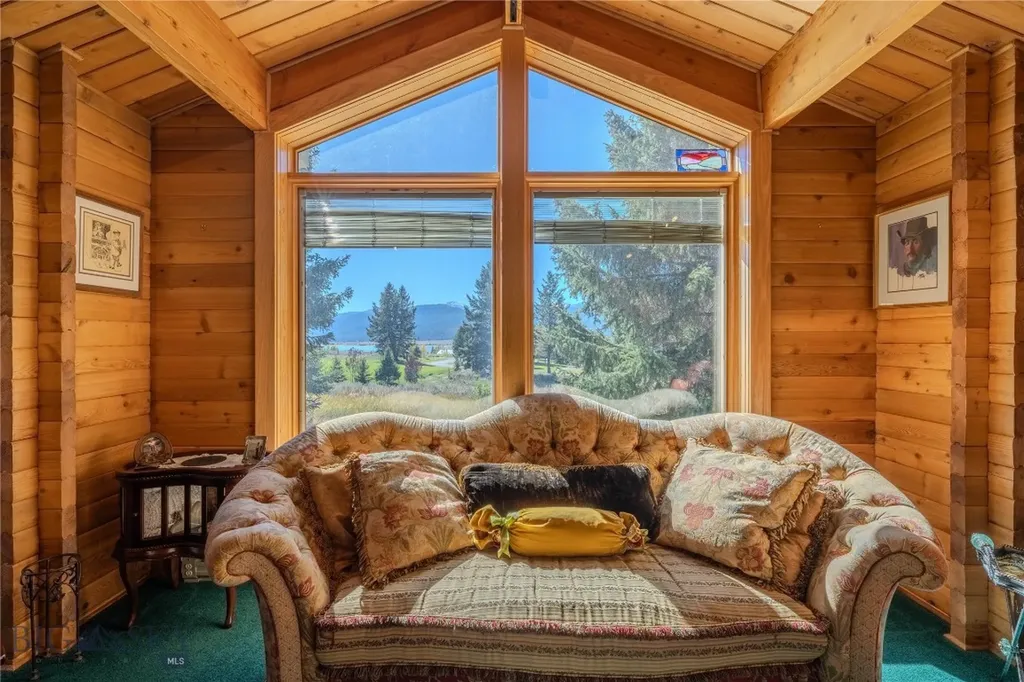 170 Loop Lane West Yellowstone MT 59758