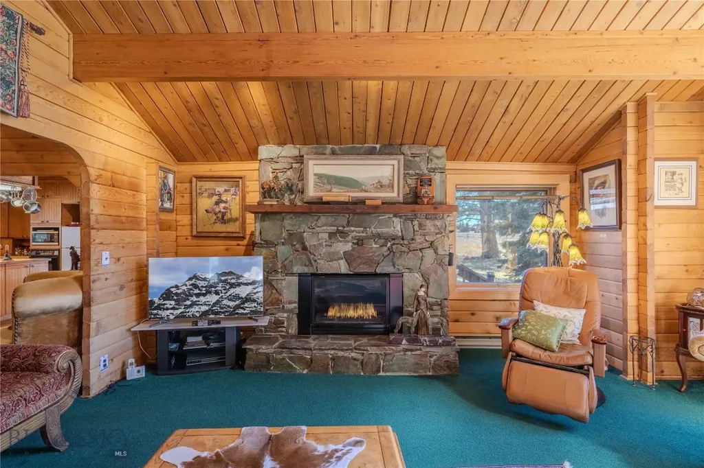 170 Loop Lane West Yellowstone MT 59758