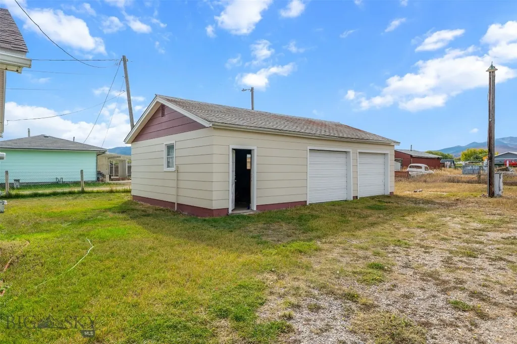 116 N Norris Avenue Anaconda MT 59711
