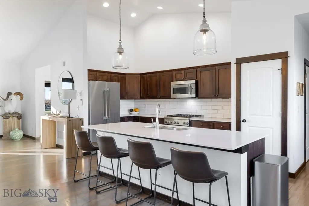 1097 Stewart Loop Bozeman MT 59718