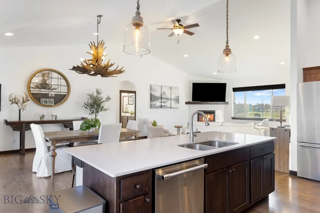1097 Stewart Loop Bozeman MT 59718