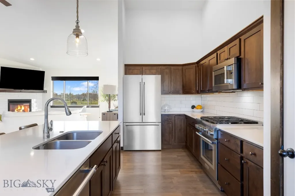 1097 Stewart Loop Bozeman MT 59718