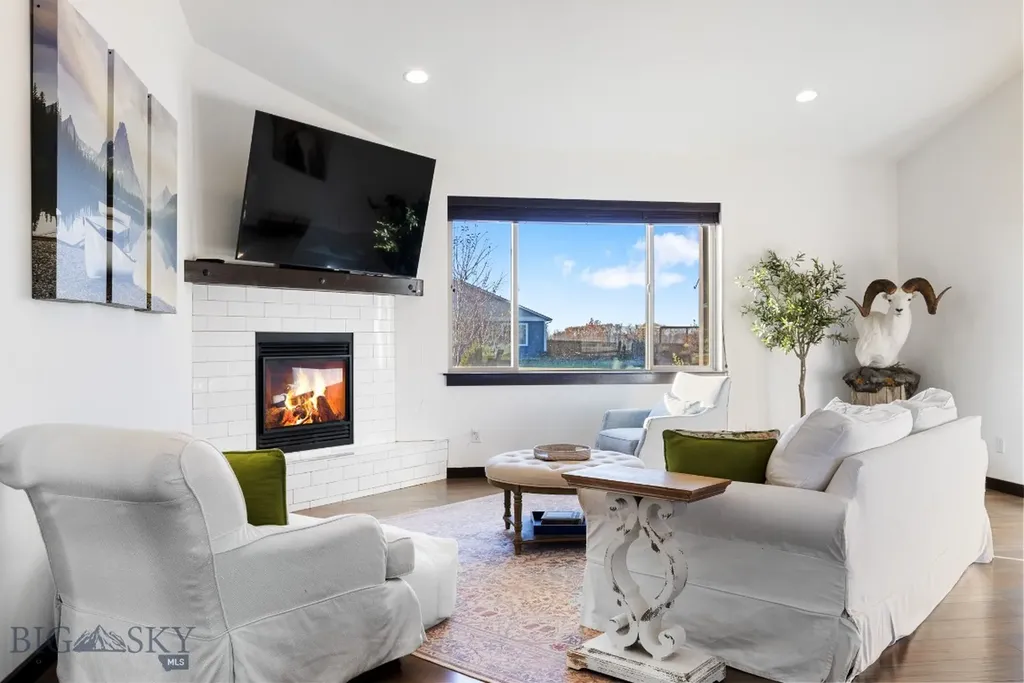 1097 Stewart Loop Bozeman MT 59718