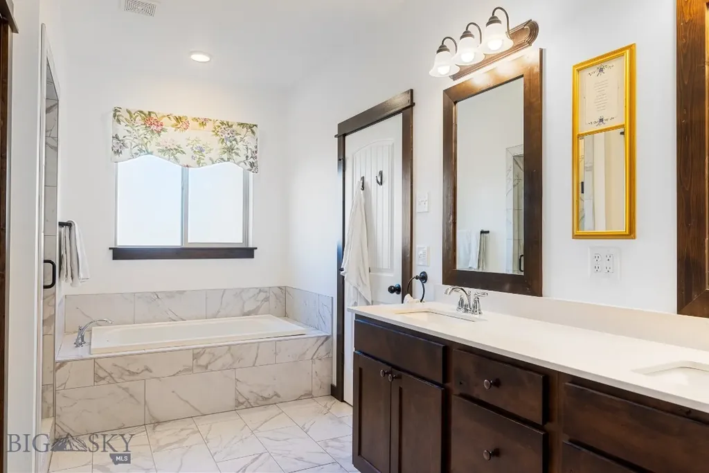 1097 Stewart Loop Bozeman MT 59718