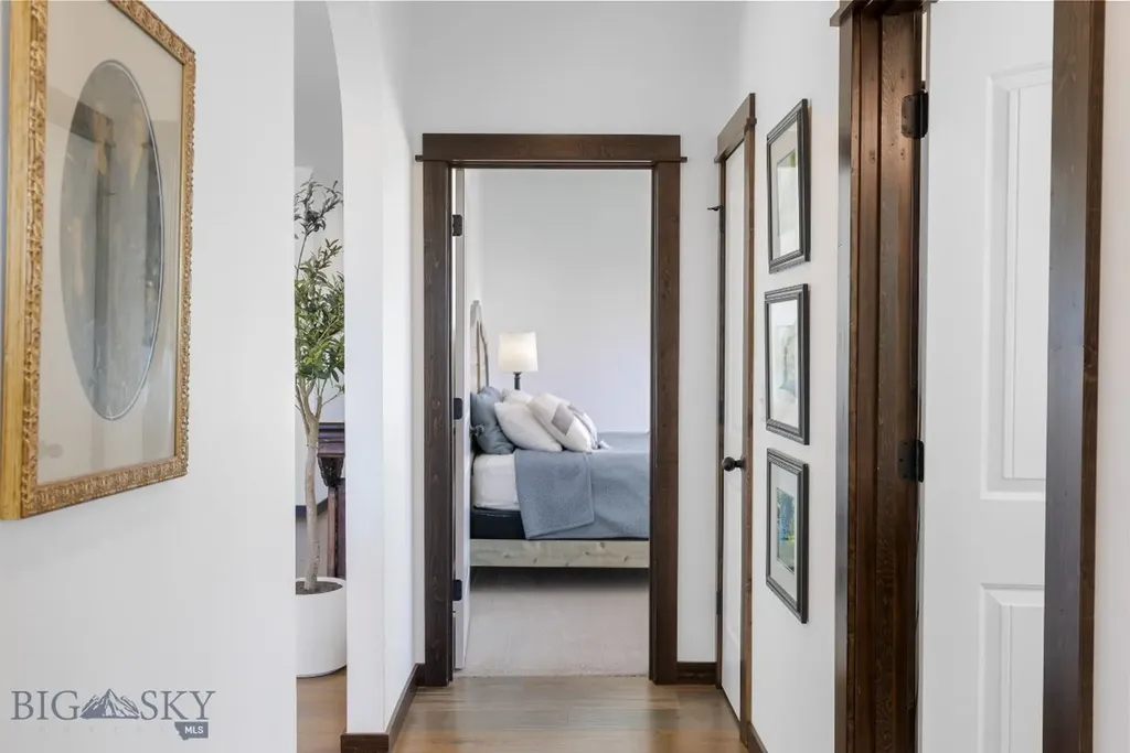 1097 Stewart Loop Bozeman MT 59718