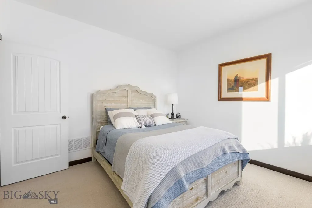 1097 Stewart Loop Bozeman MT 59718