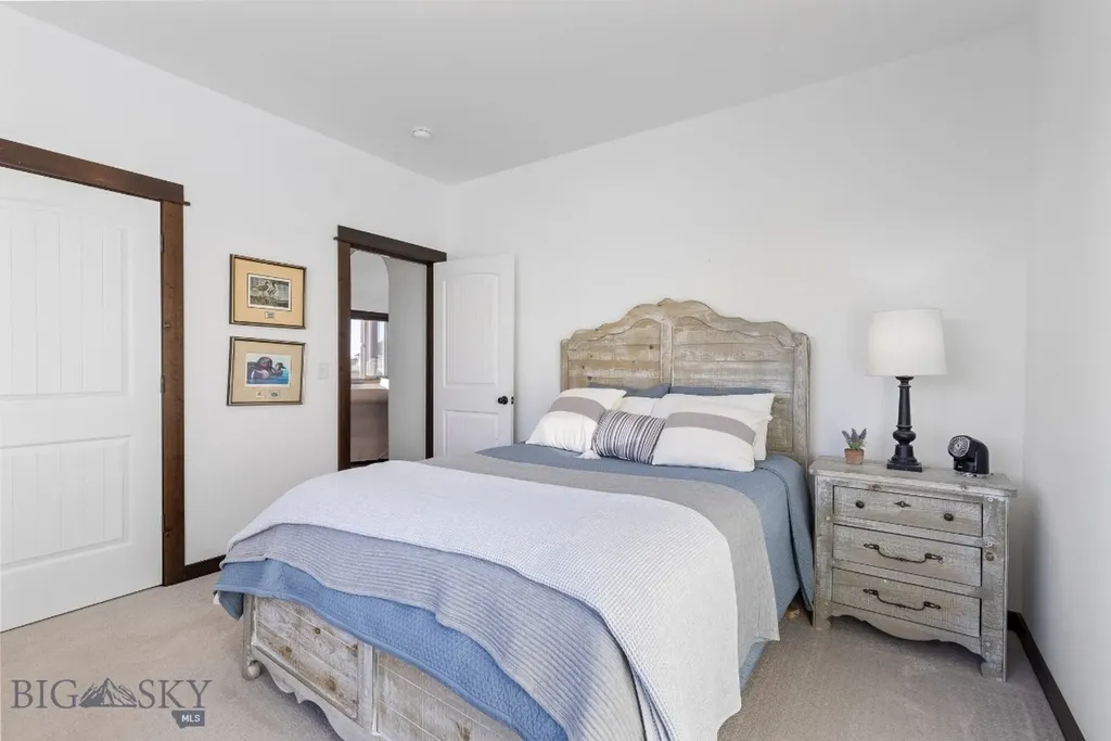 1097 Stewart Loop Bozeman MT 59718