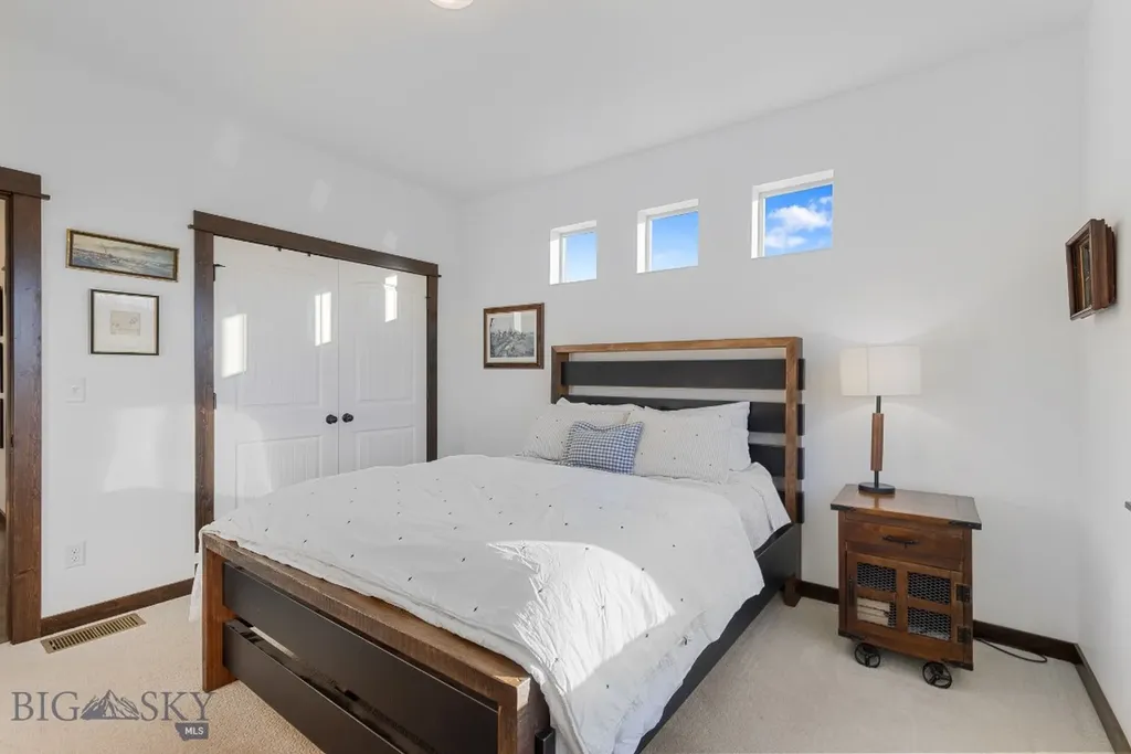 1097 Stewart Loop Bozeman MT 59718