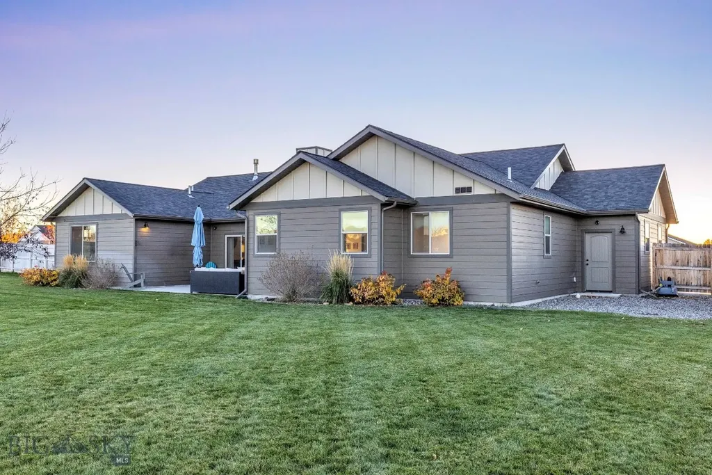 1097 Stewart Loop Bozeman MT 59718