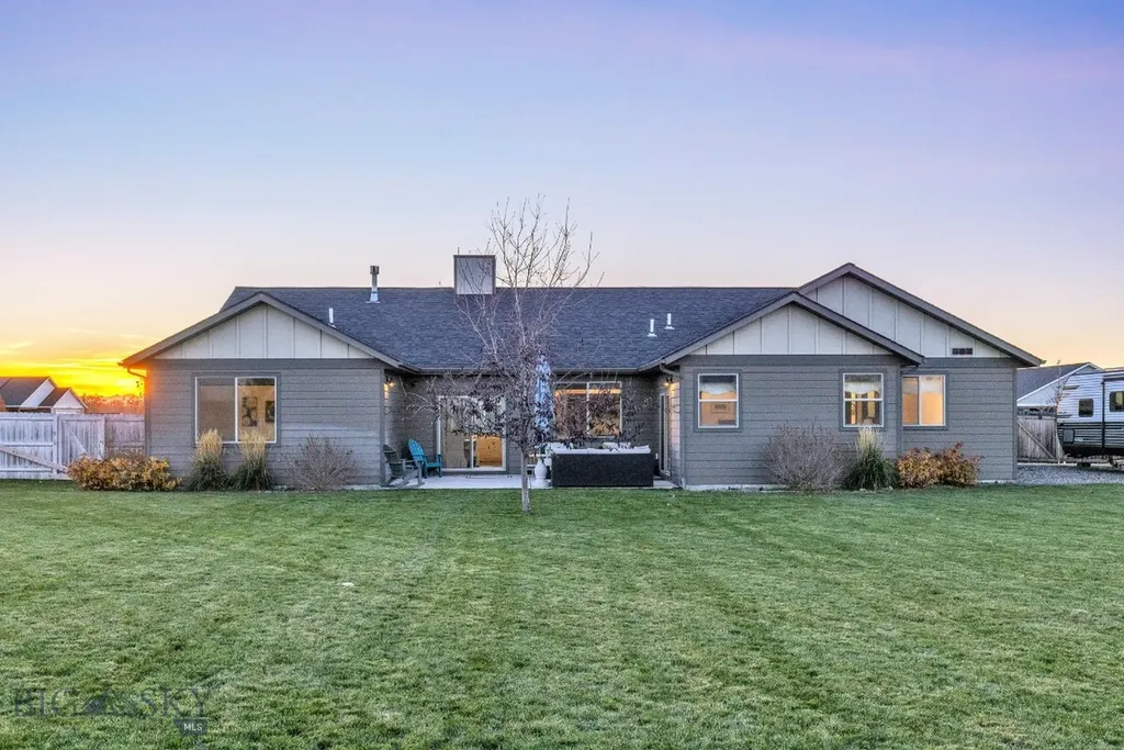 1097 Stewart Loop Bozeman MT 59718