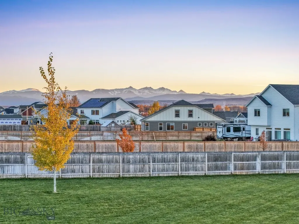 1097 Stewart Loop Bozeman MT 59718