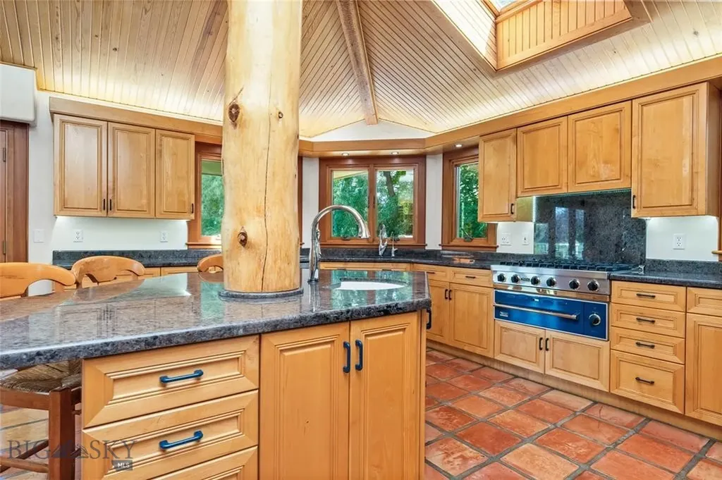 2715 Park Garden Lane Great Falls MT 59404