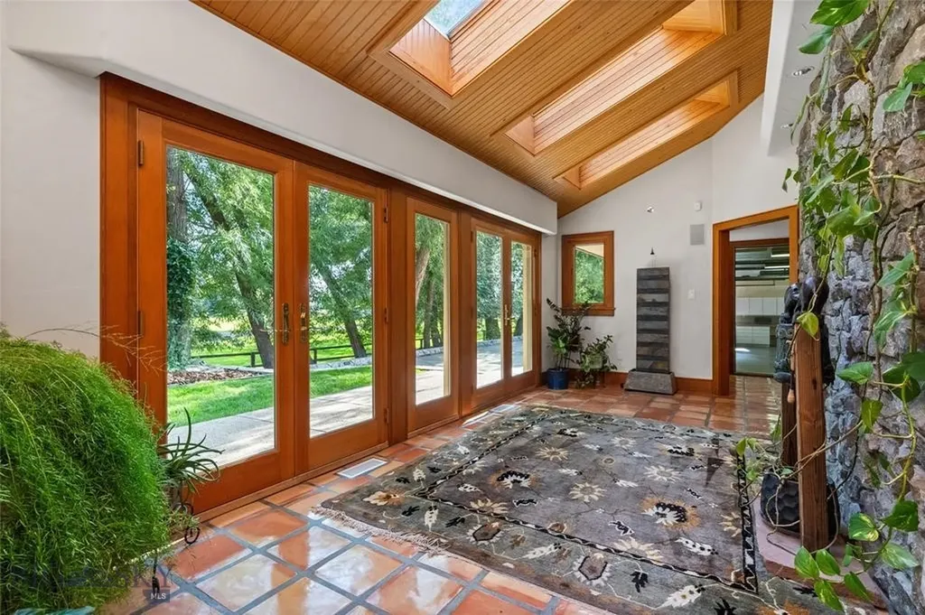 2715 Park Garden Lane Great Falls MT 59404
