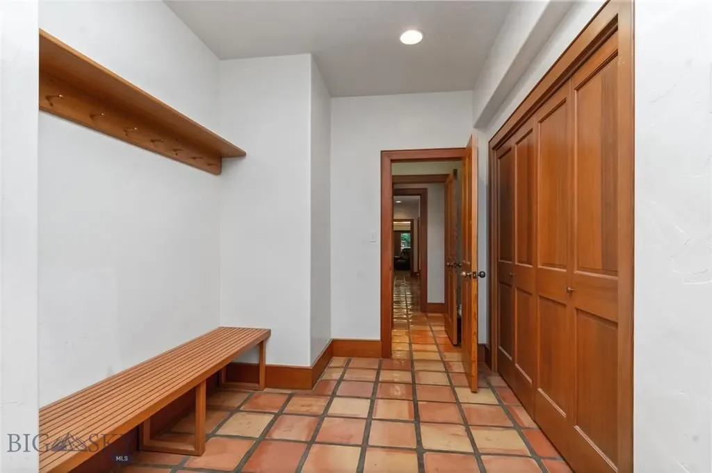 2715 Park Garden Lane Great Falls MT 59404