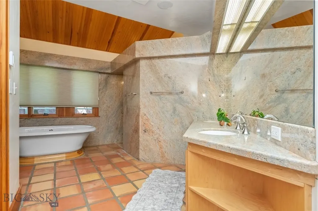 2715 Park Garden Lane Great Falls MT 59404