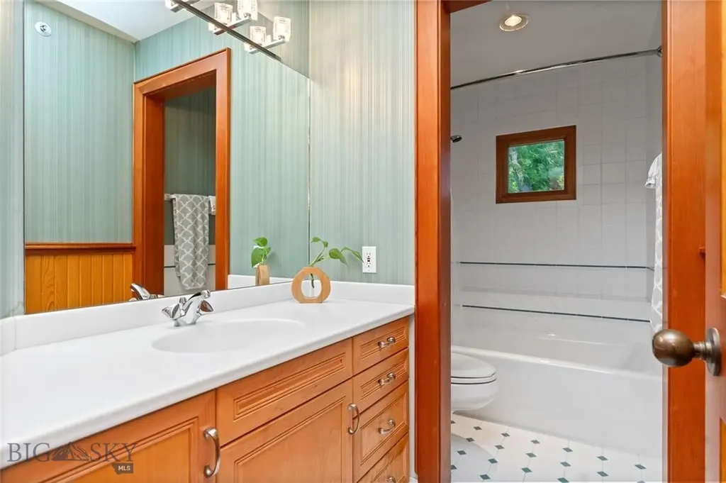 2715 Park Garden Lane Great Falls MT 59404