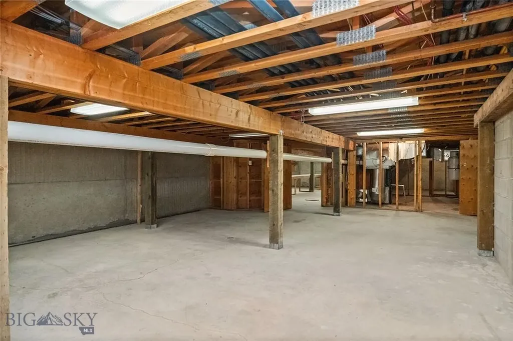 2715 Park Garden Lane Great Falls MT 59404