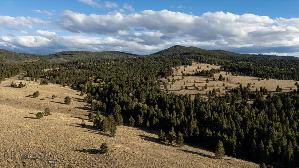 1120 Yellowstone Trail Deer Lodge MT 59722