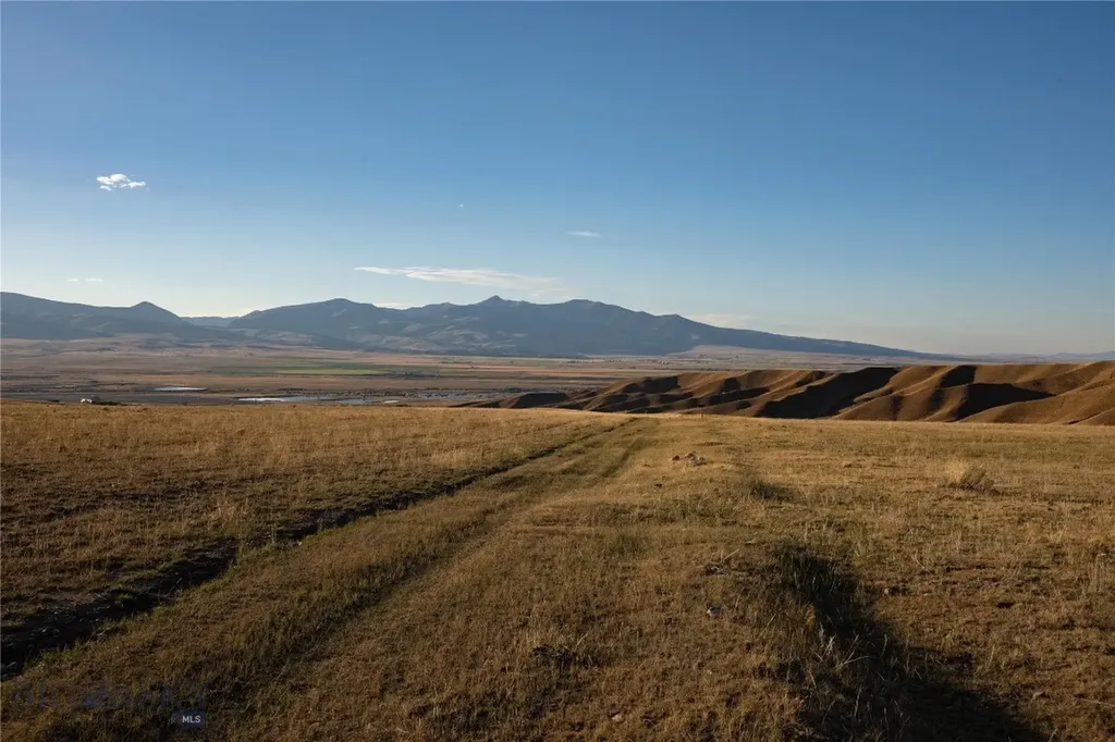 1120 Yellowstone Trail Deer Lodge MT 59722