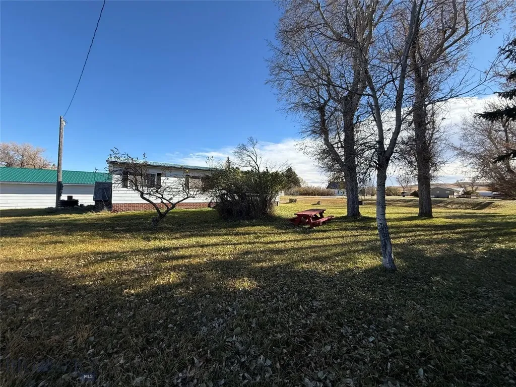 119 Columbus Avenue Dupuyer MT 59432
