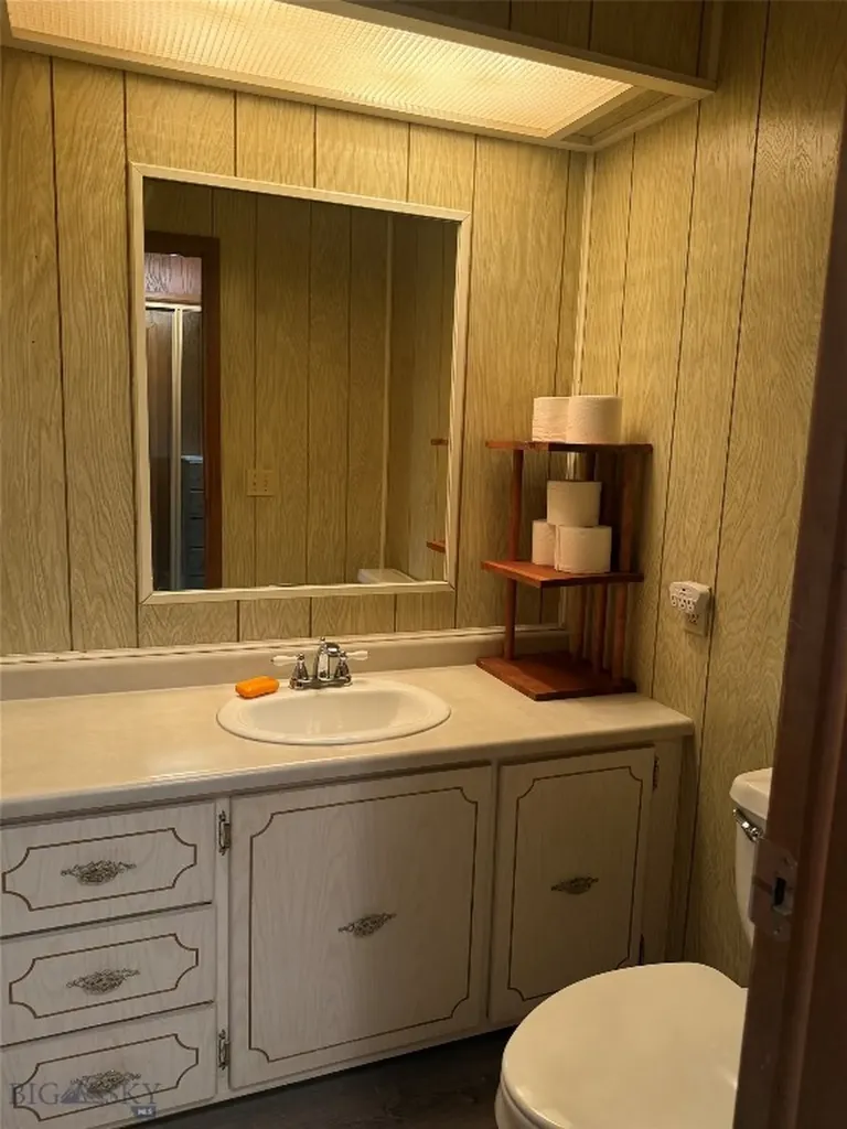 119 Columbus Avenue Dupuyer MT 59432