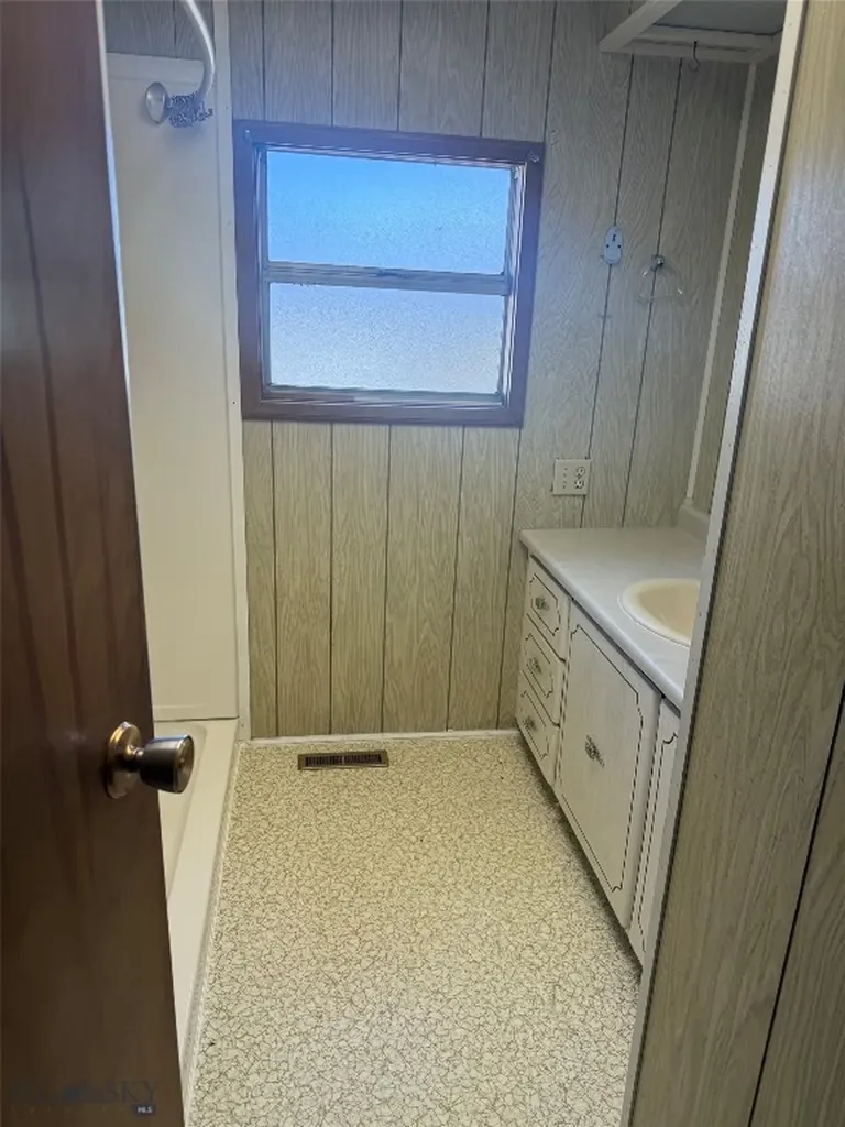 119 Columbus Avenue Dupuyer MT 59432