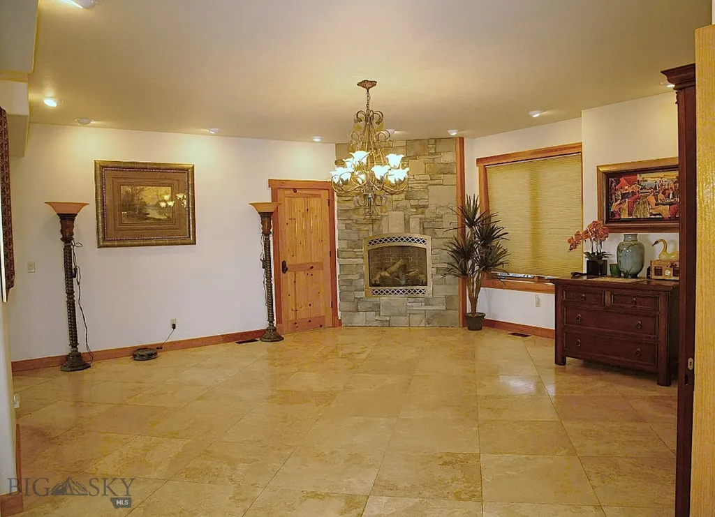 4220 Sunset Ridge Drive Helena MT 59602